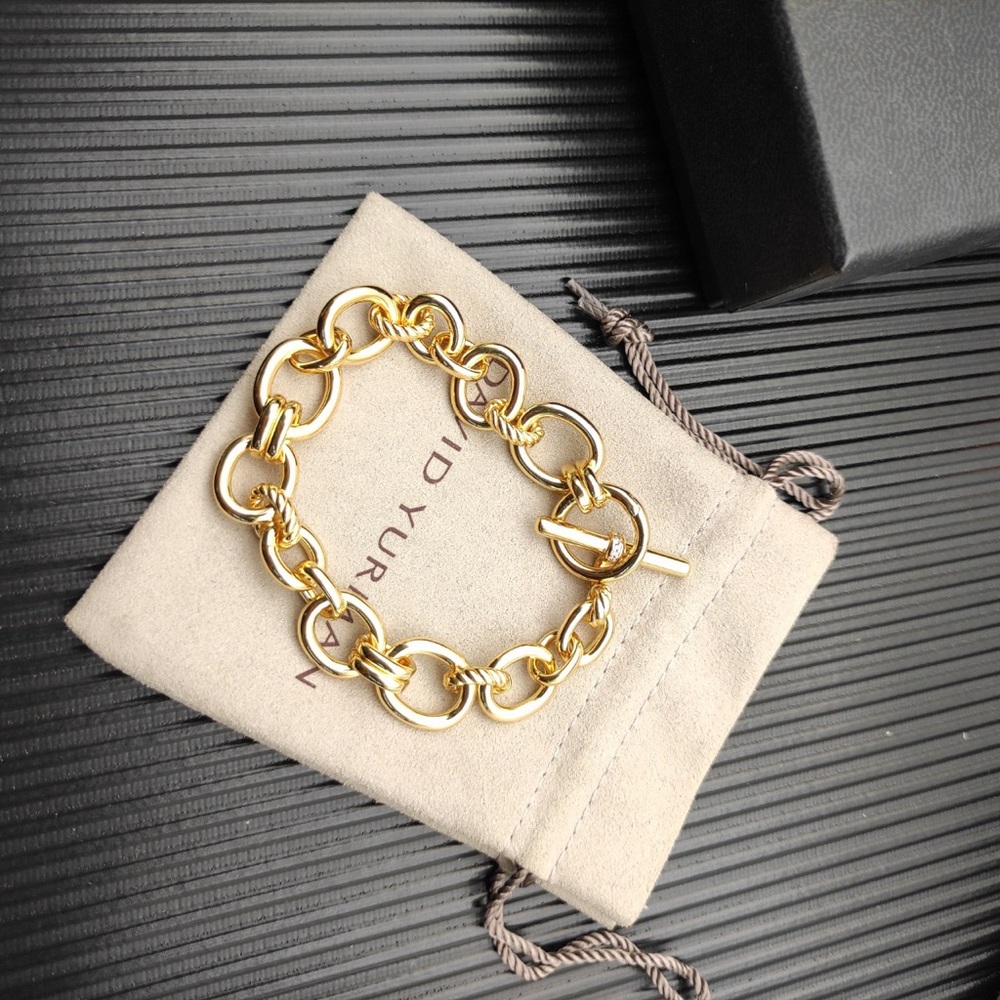 David Yurman Classic Gold Link Toggle Bracelet - Polished Chain Statement